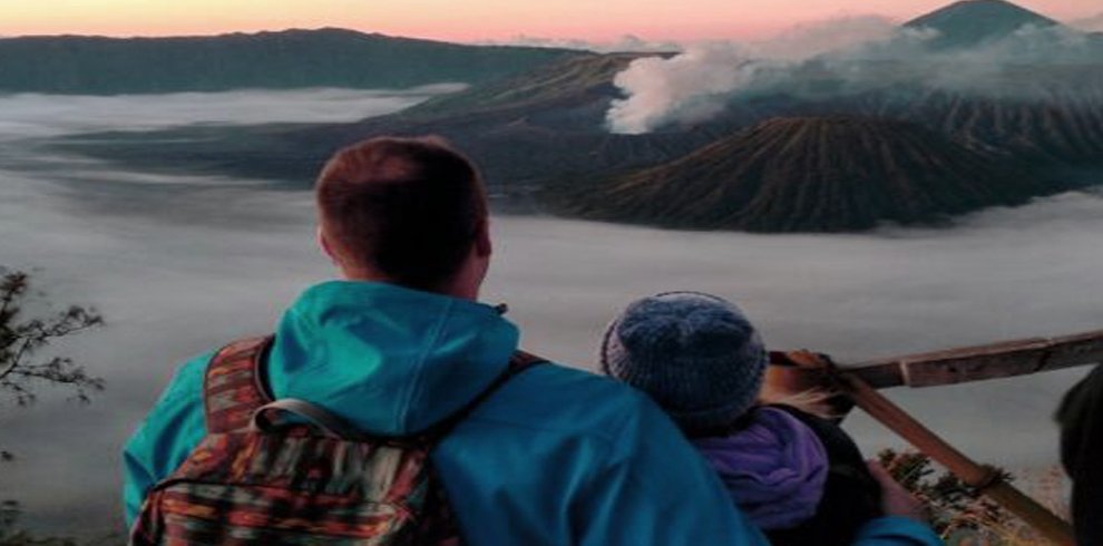 Surabaya Malang Bromo Tumpak Sewu 3 Days Tour Package