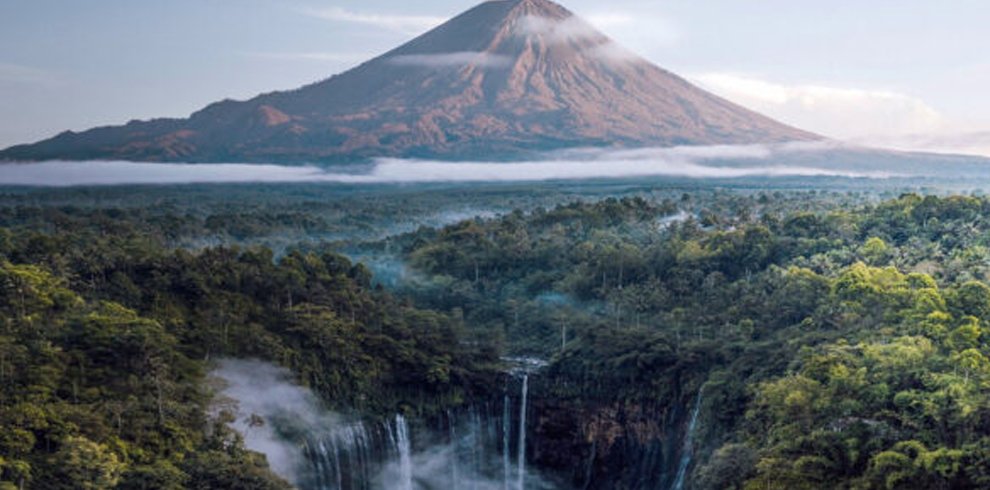 Yogyakarta Tumpak Sewu Bromo Ijen Tour 5D4N